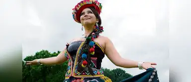 No dejes de votar por ella en los Premios Wapa 2018 Premios Wapa 2018: Conoce a Hatunkilla, la soprano que cautiva con su voz milenaria