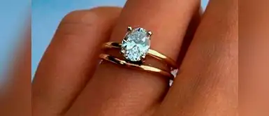 Acuario: Ovalado. Siempre has sido un poco excéntrica y tu futuro esposo ama que siempre mantienes su vida interesante. Este corte de anillo es lo suficientemente trendy y artístico para ti. Acuario: Ovalado. Siempre has sido un poco excéntrica y tu futuro esposo ama que siempre mantienes su vida interesante. Este corte de anillo es lo suficientemente trendy y artístico para ti.