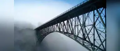 El Puente del Pase de Engaño, en el estado de Washington El Puente del Pase de Engaño, en el estado de Washington
