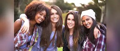 Llénate de nostalgia recordando a tus amigas de colegio. Siete personalidades de tus amigas del colegio que jamás olvidarás