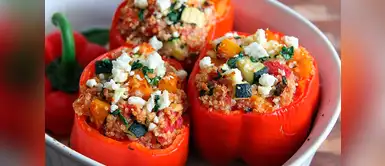 Disfruta de unos ricos pimientos rellenos con quinua y verduras Disfruta de unos ricos pimientos rellenos con quinua y verduras sin preocuparte de las calorías