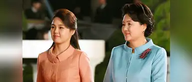Las primeras damas coreanas sorprendieron con inesperada reacción ante la prensa. Las primeras damas coreanas caminan agarradas de la mano por sorprendente razón