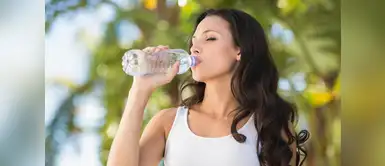 Los beneficios del agua gasificada para tener una vida saludable Cuatro beneficios de consumir agua con gas