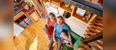 Pareja pudo construir su hogar viendo un tutorial de YouTube. Pareja construyó su propia casa gracias a un tutorial de YouTube