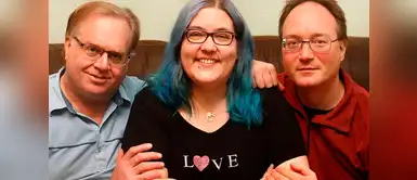 Esta mujer tiene una relación poliamorosa al tener 4 hombres dentro de su vida sentimental. ¡Insólito! Esta mujer vive con su novio, esposo y otros dos más por esta razón