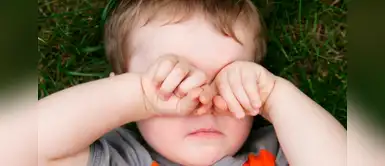 Frotarse los ojos podría ser dañino para los niños Sobarse los ojos podría generar discapacidad visual en los niños