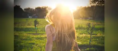 8 canciones escritas especialmente para mujeres 8 canciones que empoderan a la mujer. ¡Debes escucharlas!