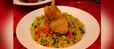 Aprende a preparar un delicioso Arroz con Pato Sorprende a papá en su día con esta deliciosa receta de Arroz con Pato