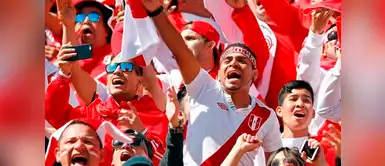 Este hincha peruano tomó una drástica decisión. Rusia 2018: hincha peruano puso en riesgo su salud para lograr ir al mundial