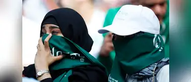 Mujeres de Arabia Saudita asistieron al partido de su selección Rusia 2018: Mujeres de Arabia Saudita marcan la diferencia en el mundial