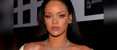 Rihanna luce siempre unas pestañas fabulosas. Este es el truco infalible de Rihanna para tener unas pestañas de infarto