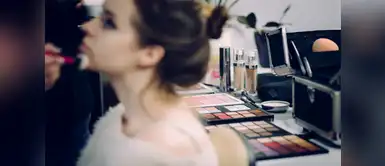 Nueve productos de belleza que harán más fácil tu inicio en el maquillaje Nueve productos básicos para empezar en el mundo del maquillaje