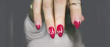 Estas son las venmtajas y desventajas de usar uñas acrílicas Ventajas y desventajas de usar uñas acrílicas