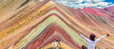 Palccoyo, hermosa montaña de 7 colores Cusco esconde otra majestuosa montaña de 7 colores y es mucho más fácil de llegar