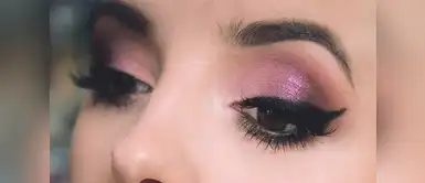 Aprende a combinar tu paleta de sombras para lucir una mirada de impacto ¿Tienes ojos café? Te presentamos cinco formas de combinar tus sombras