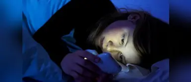 La adicción al celular puede provocar trastornos como depresión o insomnio ¿Sabías que la adicción al celular puede provocarte trastornos como depresión o insomni?