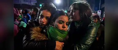 Despenalización del aborto no fue aprobada en Argentina Senado Argentino rechazó despenalización del aborto y se quedará con ley de 1921