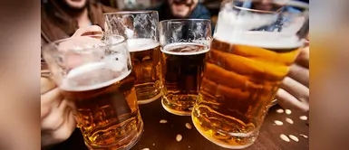 Descubre qué pasa con tu cuerpo cuando consumes bebidas alcohólicas (Foto: Redes Sociales) 7 efectos que ocurren en tu cuerpo cuando bebes alcohol con moderación