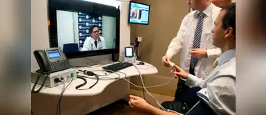 Plataforma de salud permitirá que los pacientes se atiendan a distancia Ahora un médico a distancia podrá atender a pacientes de zonas alejadas gracias a esta plataforma de salud