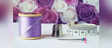 Esta es la manera más sencilla de meter el hilo en la aguja Esta es la manera más sencilla de meter el hilo en la aguja