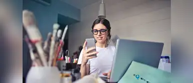 Estos consejos te ayudarán a llevar a la par el trabajo con los estudios Tips para estudiar y trabajar a la vez sin afectar ambas áreas