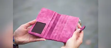 La mejor manera de ordenar tu billetera Cómo ordenar tu billetera, según el Feng Shui, para que no te falte dinero