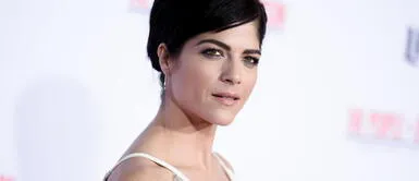 Selma Blair revela que padece esclerosis múltiple mediante una emotiva publicación en Instragram. FOTO: EFE Qué es la esclerosis múltiple, enfermedad que padece Selma Blair
