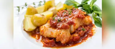 ¿Cómo se prepara el pescado en salsa roja? Prepara un delicioso y nutritivo pescado en salsa roja