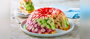 Anímate a probar este delicioso postre Busca a tu prima favorita y preparen un delicioso mosaico de gelatina