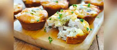 Empieza tu mañana con una deliciosa magdalena salada de pollo y queso Empieza tu mañana con una deliciosa magdalena salada de pollo y queso