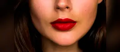 ¡Una razón más para usarlo! ¿Sabías que usar labial rojo podría alegrar tu día y el de los demás?