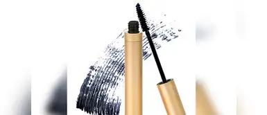 Los antiguos egipcios utilizaban el kohl en sus ojos y pestañas para protegerse del sol. 8 curiosidades que probablemente no sabías del rímel de pestañas