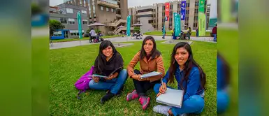 Mujeres superan a hombres en cifra de preseleccionados para Beca 18 Mujeres superan a hombres en cifra de preseleccionados para Beca 18