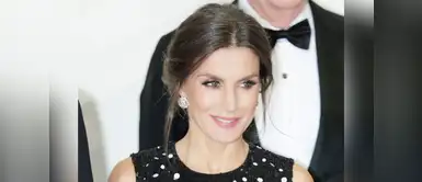 Las lentejuelas son tendencia para esta temporada. Reina Letizia rompió su tradición al usar este vestido en un evento
