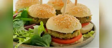 Deléitate con unas nutritivas hamburguesas de quinoa y palta Deléitate con unas nutritivas hamburguesas de quinoa y palta