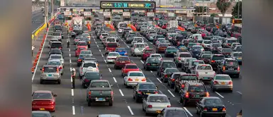 Más de 170 mil vehículos saldrían de Lima por Año Nuevo Más de 170 mil vehículos saldrían de Lima por Año Nuevo