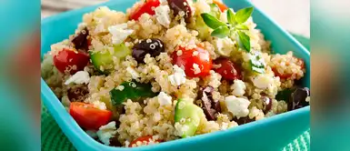 ¡Sano y rico! Prepara la ensalada de quinua con pimentón ¡Sano y rico! Prepara la ensalada de quinua con pimentón
