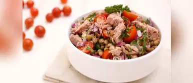 Inicia tu semana con energía y disfrutando de una ensalada de atún y lentejas Inicia tu semana con energía y disfrutando de una ensalada de atún y lentejas