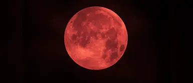 Peruanos apreciaron la Luna de sangre y quedaron maravillados Peruanos apreciaron la Luna de sangre y quedaron maravillados