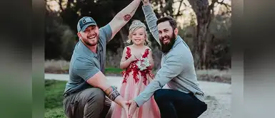 Padre y padrastro se unen para sesión de fotos perfecta con su "princesa" Padre y padrastro se unen para sesión de fotos perfecta con su "princesa"