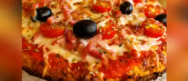 Disfruta sin culpas de una rica pizza sin harina a base de coliflor Disfruta sin culpas de una rica pizza sin harina a base de coliflor