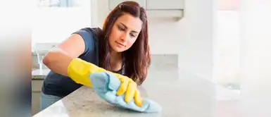 ¡Limpia, desinfecta y elimina! Mira todo lo que puedes hacer con el alcohol ¡Limpia, desinfecta y elimina! Mira todo lo que puedes hacer con el alcohol