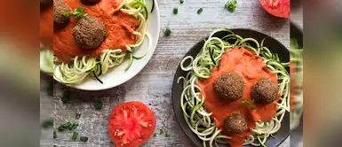 Nútrete con un exquisito plato de albóndigas de lentejas, quinoa y avena Nútrete con un exquisito plato de albóndigas de lentejas, quinoa y avena