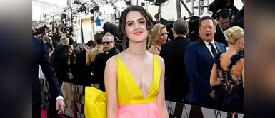 Laura Marano y el vestido con la combinación más arriesgada de los Oscar Laura Marano y el vestido con la combinación más arriesgada de los Oscar
