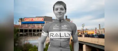 Tricampeona mundial de ciclismo se suicida a los 23 años Tricampeona mundial de ciclismo se suicida a los 23 años