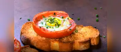 ¡Simple y rápido! Tomates rellenos con huevo ¡Simple y rápido! Tomates rellenos con huevo