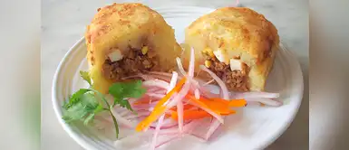 Disfruta de una rica y saludable papa rellena con carne y quinua al horno Disfruta de una rica y saludable papa rellena con carne y quinua al horno