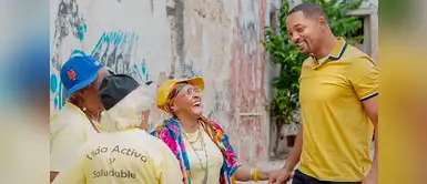 El divertido baile de Will Smith con unas abuelitas raperas en Cuba El divertido baile de Will Smith con unas abuelitas raperas en Cuba