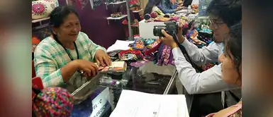 Artesanas textiles buscan empoderarse con sus trabajos Artesanas textiles buscan empoderarse con sus trabajos