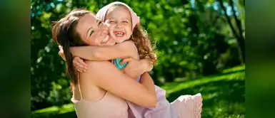 6 grandes beneficios de abrazar a tus hijos todos los días 6 grandes beneficios de abrazar a tus hijos todos los días